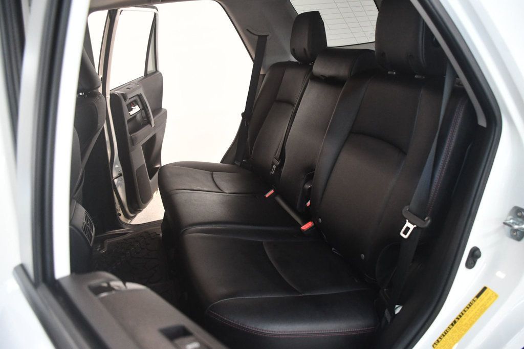 Toyota 4Runner photo 35