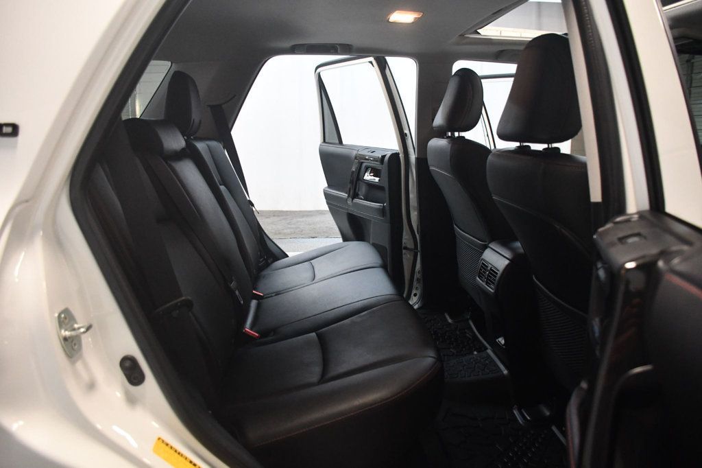 Toyota 4Runner photo 39