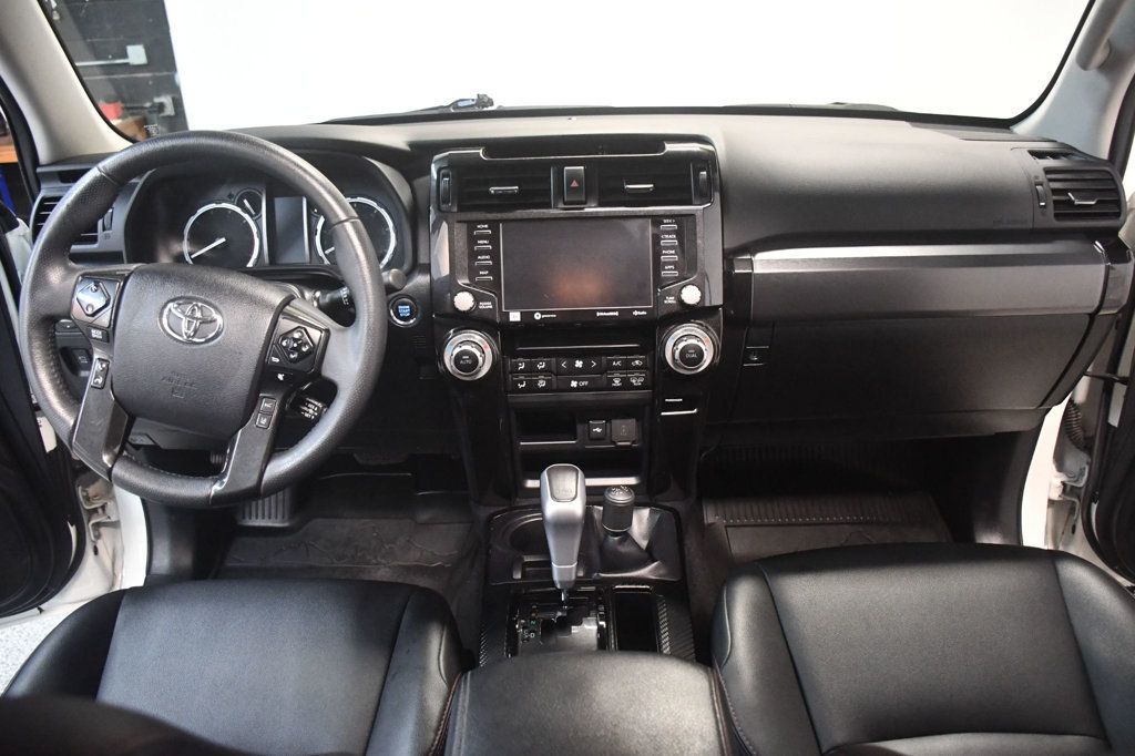 Toyota 4Runner photo 5