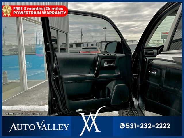 2022 Toyota 4Runner TRD Pro Sport Utility 4D - 22938978 - 10