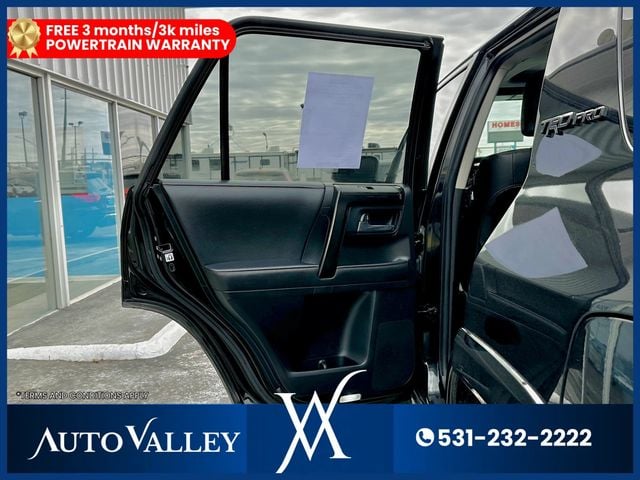 2022 Toyota 4Runner TRD Pro Sport Utility 4D - 22938978 - 18