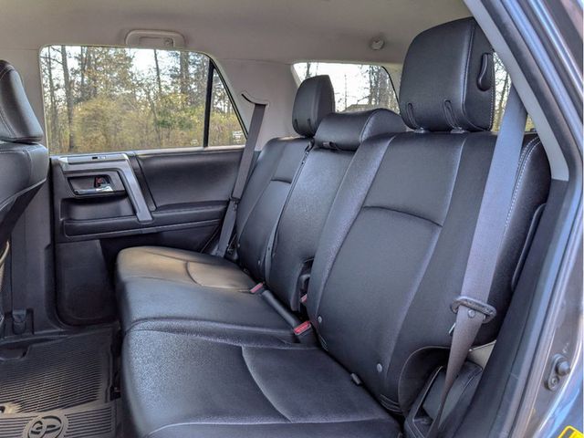2022 Toyota 4Runner TRD Sport 4WD - 23000565 - 12