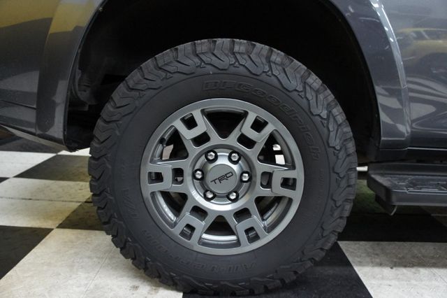 2022 Toyota 4Runner TRD wheels, 3rd Row Seats - 22879532 - 12