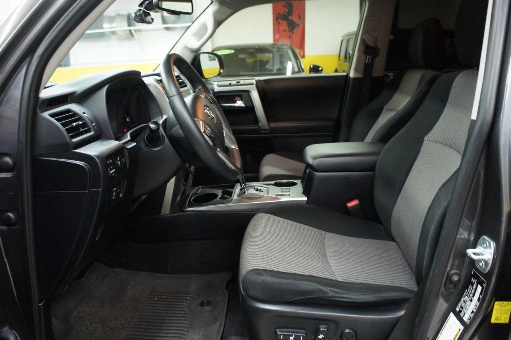 2022 Toyota 4Runner TRD photo 20