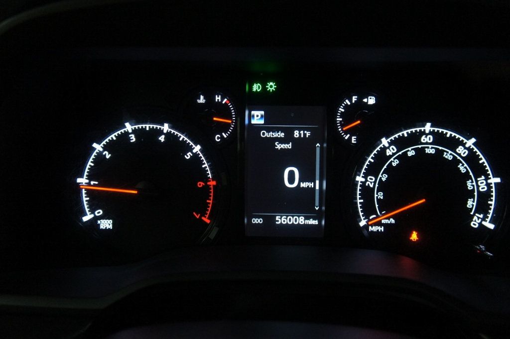 2022 Toyota 4Runner TRD photo 26