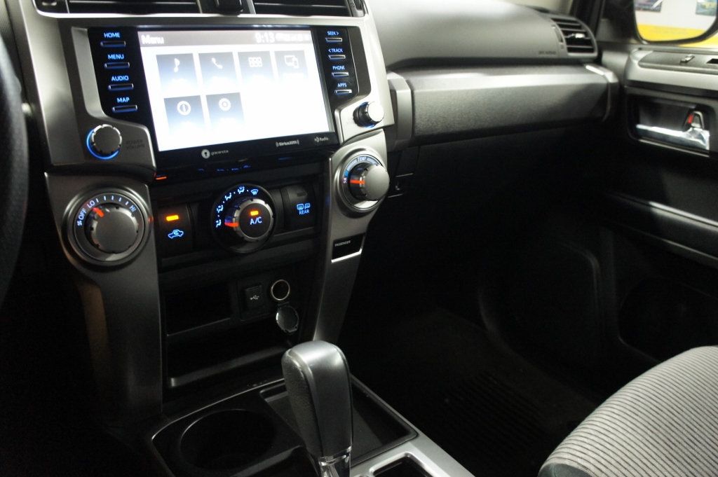 2022 Toyota 4Runner TRD photo 29