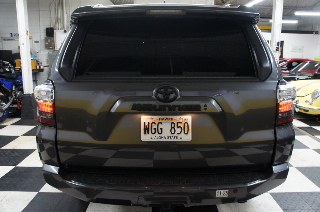 2022 Toyota 4Runner TRD photo 42