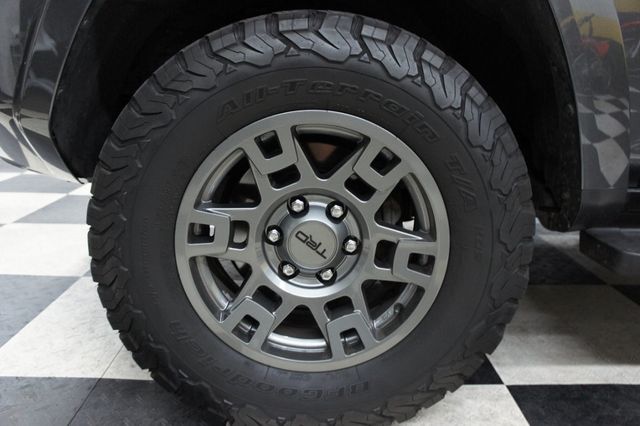 2022 Toyota 4Runner TRD wheels, 3rd Row Seats - 22879532 - 4
