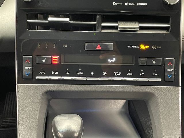 2022 Toyota Avalon XLE FWD - 22940184 - 26