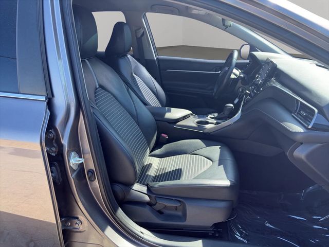 2022 Toyota Camry 1 OWNER VEHICLE, TINTED, SPOILER, BLUETOOTH, TOUCHSCREEN!! - 23031992 - 18