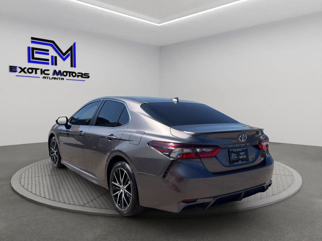 2022 Toyota Camry 1 OWNER VEHICLE, TINTED, SPOILER, BLUETOOTH, TOUCHSCREEN!! - 23031992 - 2