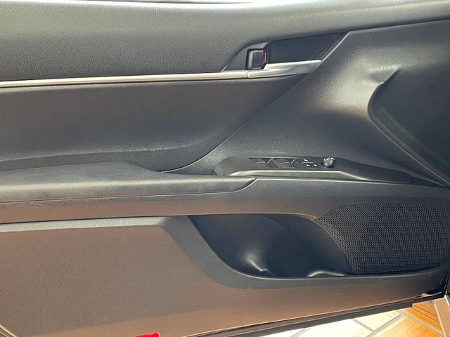 2022 Toyota Camry Hybrid LE CVT - 23016971 - 13