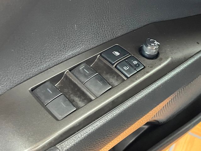 2022 Toyota Camry Hybrid LE CVT - 23016971 - 14