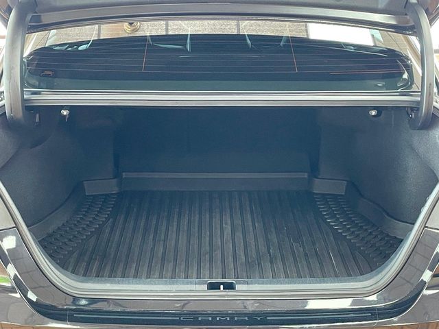 2022 Toyota Camry Hybrid LE CVT - 23016971 - 16