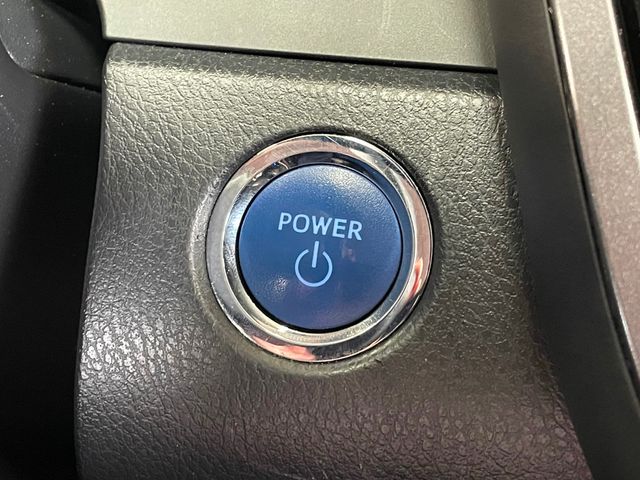 2022 Toyota Camry Hybrid LE CVT - 23016971 - 27