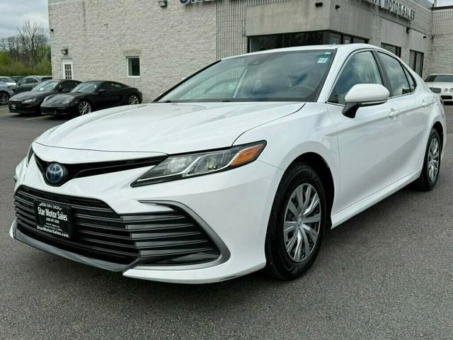 2022 Toyota Camry Hybrid LE CVT - 23015497 - 10