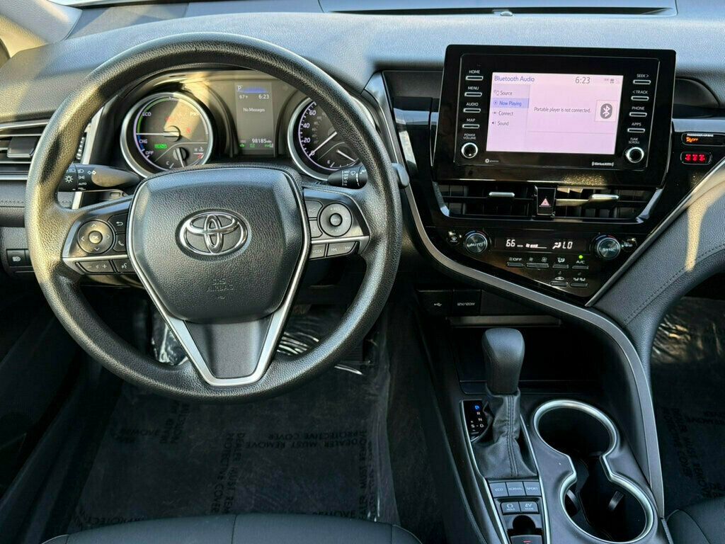2022 Toyota Camry Hybrid LE CVT - 23015497 - 21