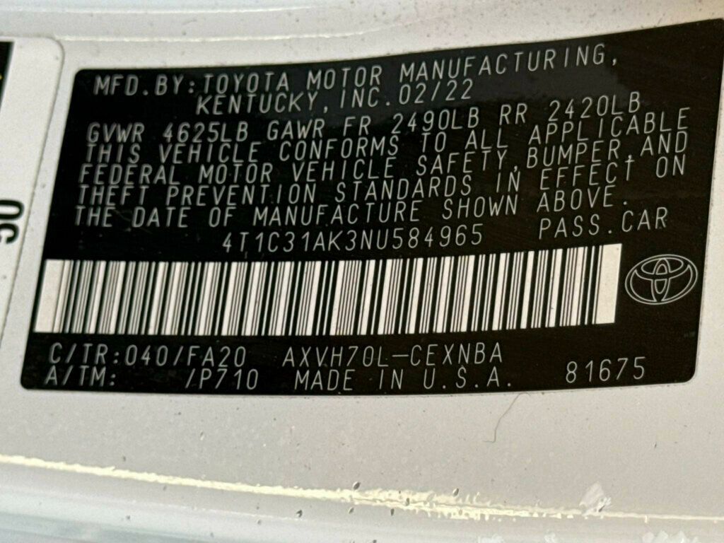 2022 Toyota Camry Hybrid LE CVT - 23015497 - 39