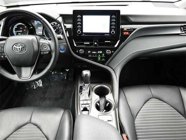 2022 Toyota Camry Hybrid photo 14