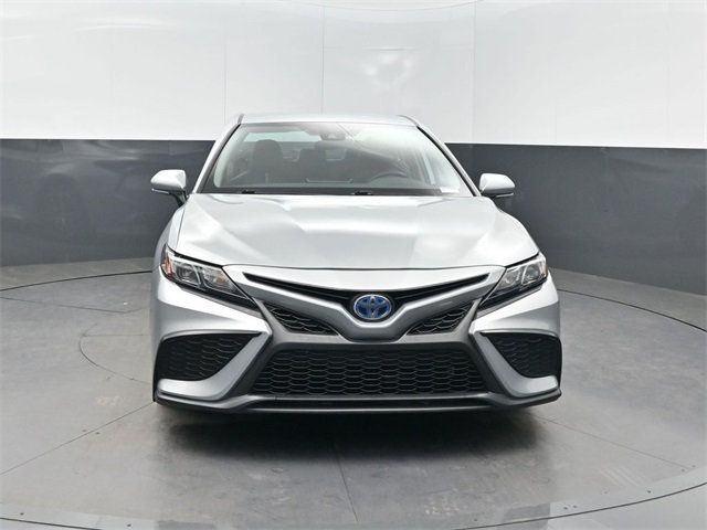 2022 Toyota Camry Hybrid photo 31