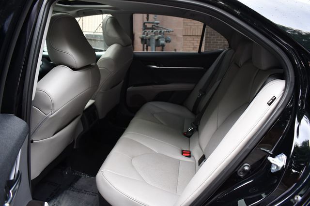 2022 Toyota Camry Hybrid XLE CVT - 22866889 - 29