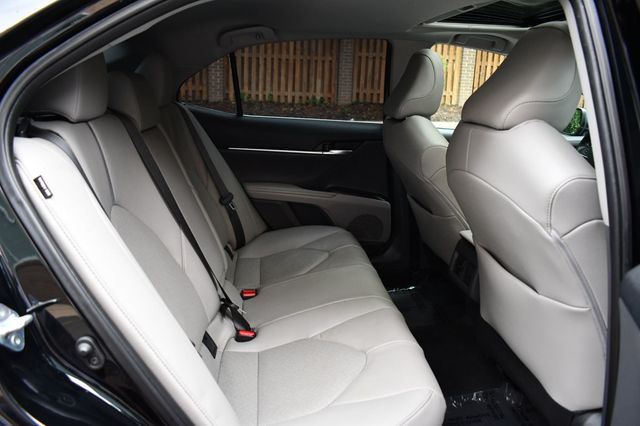 2022 Toyota Camry Hybrid XLE CVT - 22866889 - 32