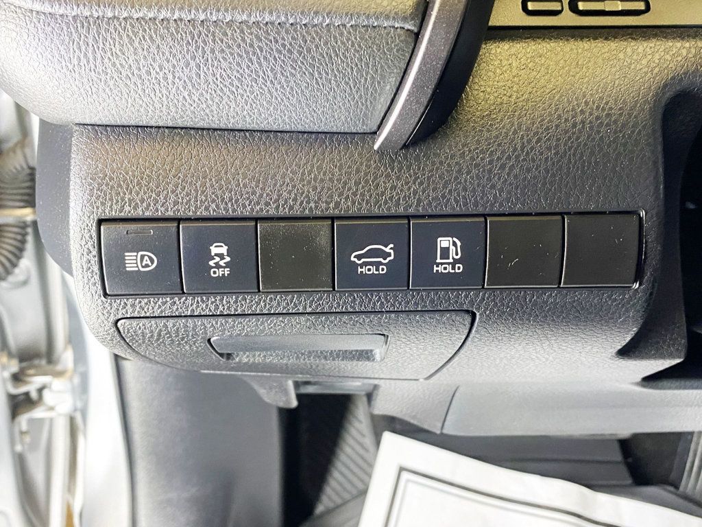 2022 Toyota Camry Hybrid XLE CVT - 22959532 - 22