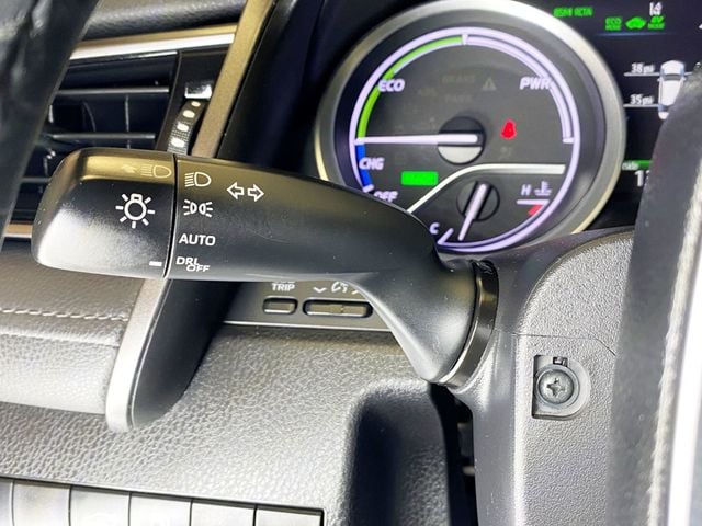 2022 Toyota Camry Hybrid XLE CVT - 22959532 - 26