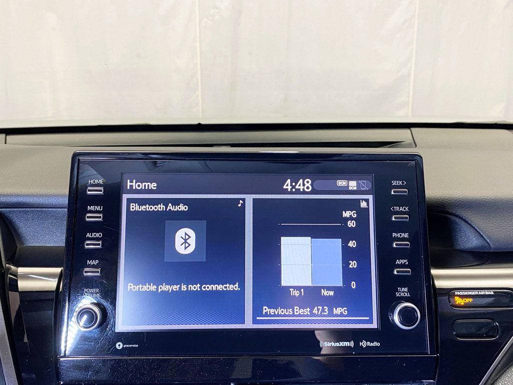 2022 Toyota Camry Hybrid XLE CVT - 22959532 - 30