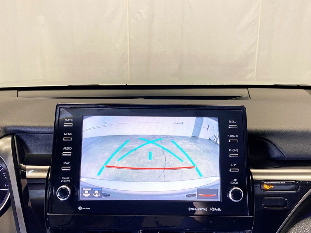 2022 Toyota Camry Hybrid XLE CVT - 22959532 - 31