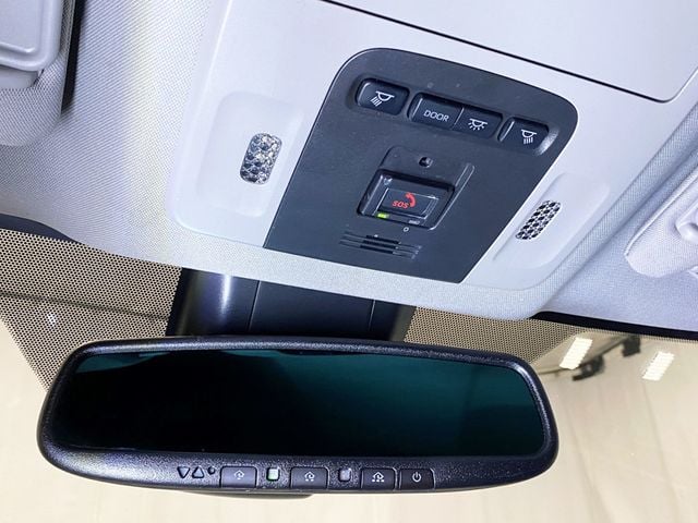 2022 Toyota Camry Hybrid XLE CVT - 22959532 - 38