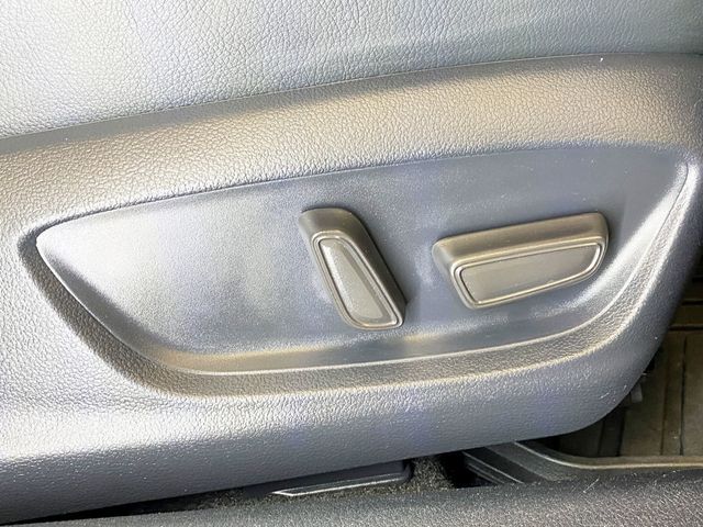 2022 Toyota Camry Hybrid XLE CVT - 22959532 - 42