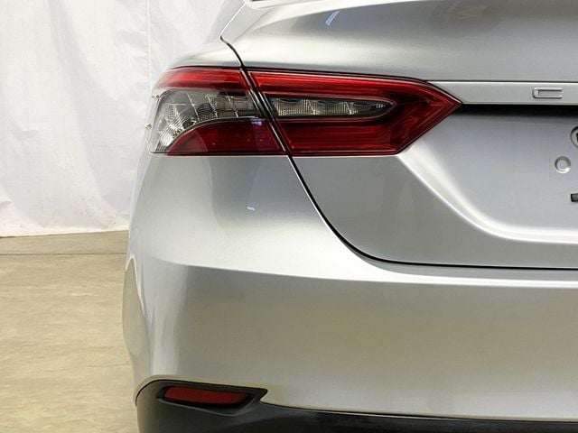 2022 Toyota Camry Hybrid XLE CVT - 22959532 - 4