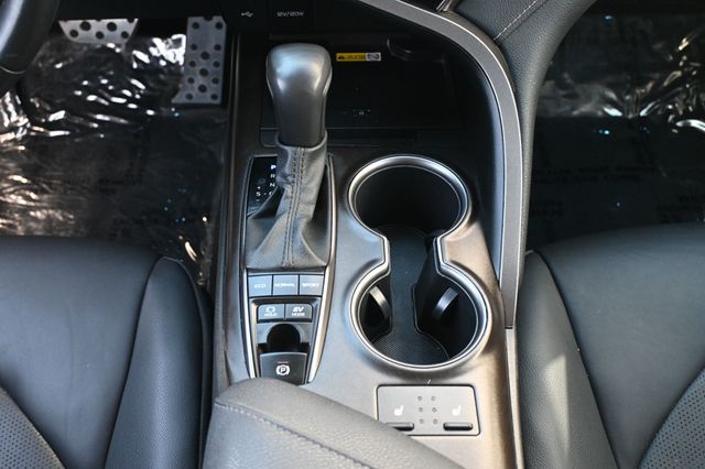 2022 Toyota Camry Hybrid XSE Brand New Tires - 22930241 - 12