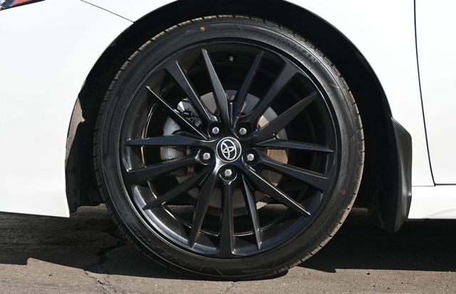 2022 Toyota Camry Hybrid XSE Brand New Tires - 22930241 - 6