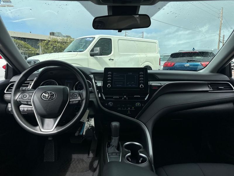 2022 Toyota Camry LE Automatic - 22955953 - 12