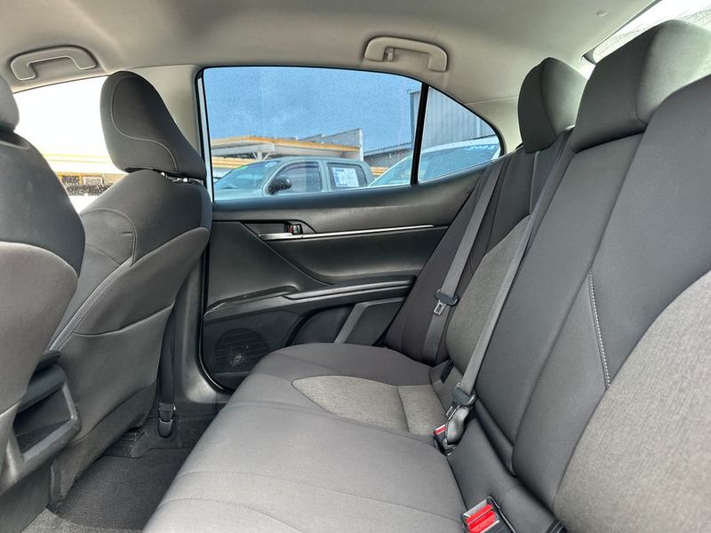 2022 Toyota Camry LE Automatic - 22955953 - 13
