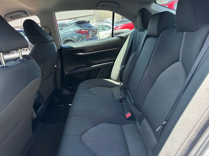2022 Toyota Camry LE Automatic - 22986668 - 13