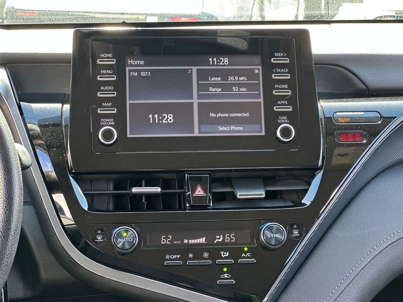 2022 Toyota Camry LE Automatic - 22986668 - 14