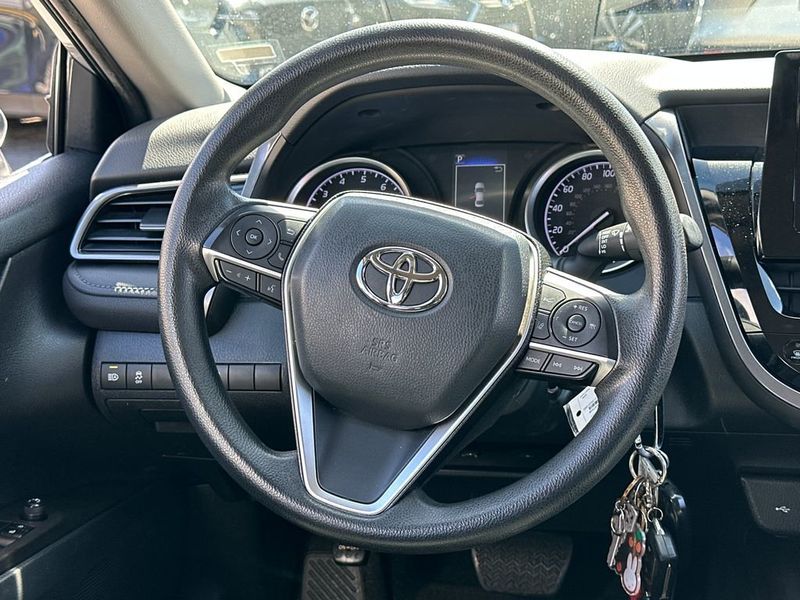 2022 Toyota Camry LE Automatic - 22986668 - 16