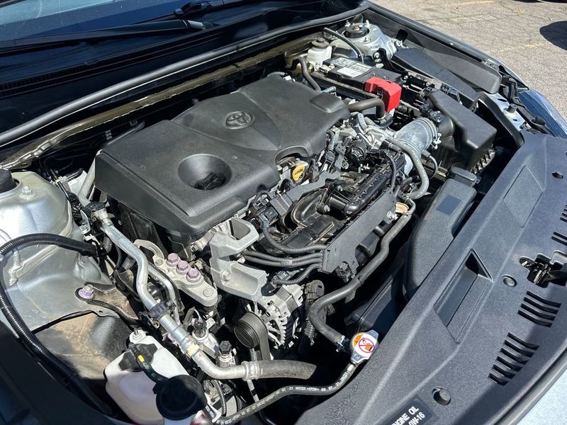2022 Toyota Camry LE Automatic - 22986668 - 19