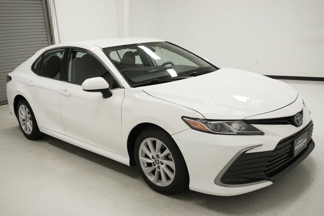 2022 Toyota Camry LE Automatic - 23001153 - 2