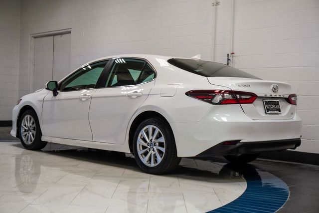 2022 Toyota Camry LE Automatic - 22981433 - 29