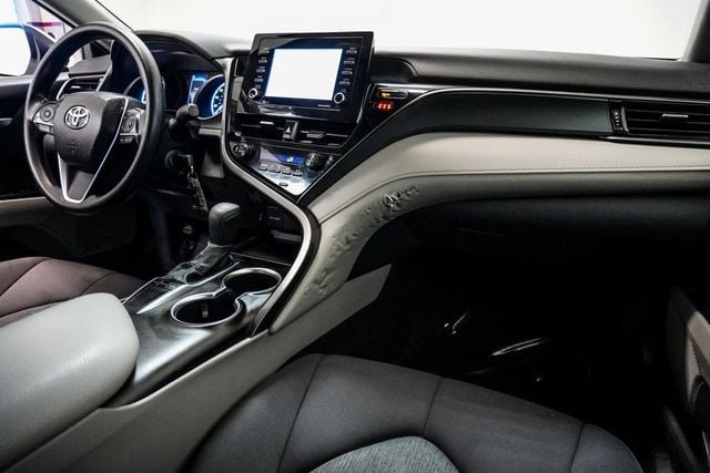 2022 Toyota Camry LE Automatic - 22981433 - 8