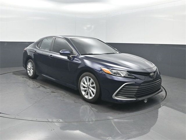 2022 Toyota Camry LE Automatic - 22969768 - 35