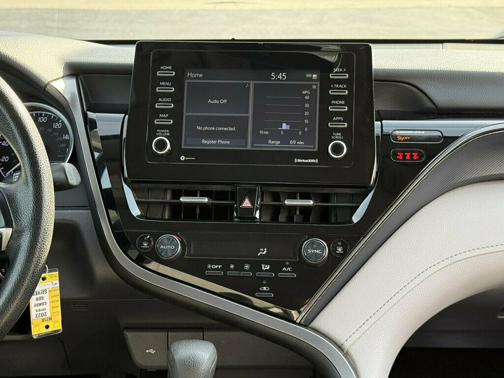 2022 Toyota Camry LE Automatic - 23093838 - 21