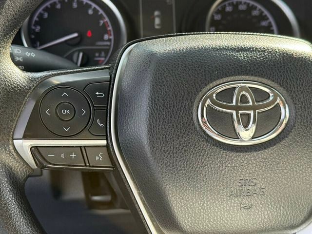 2022 Toyota Camry LE Automatic - 23093838 - 23