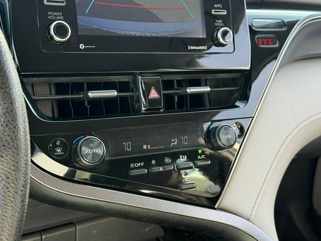 2022 Toyota Camry LE Automatic - 23093838 - 29