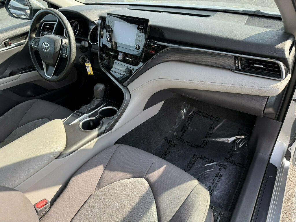 2022 Toyota Camry LE Automatic - 23093838 - 8