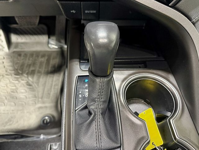 2022 Toyota Camry SE - 22936276 - 21